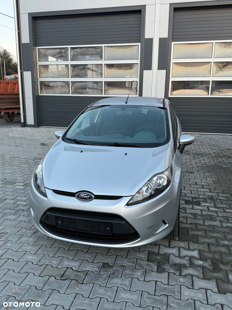 Ford Fiesta 1.25 Champions Edition - 2