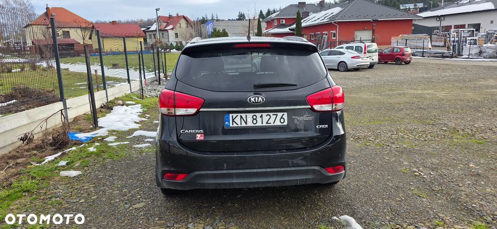 Kia Carens 1.7 CRDi M - 3