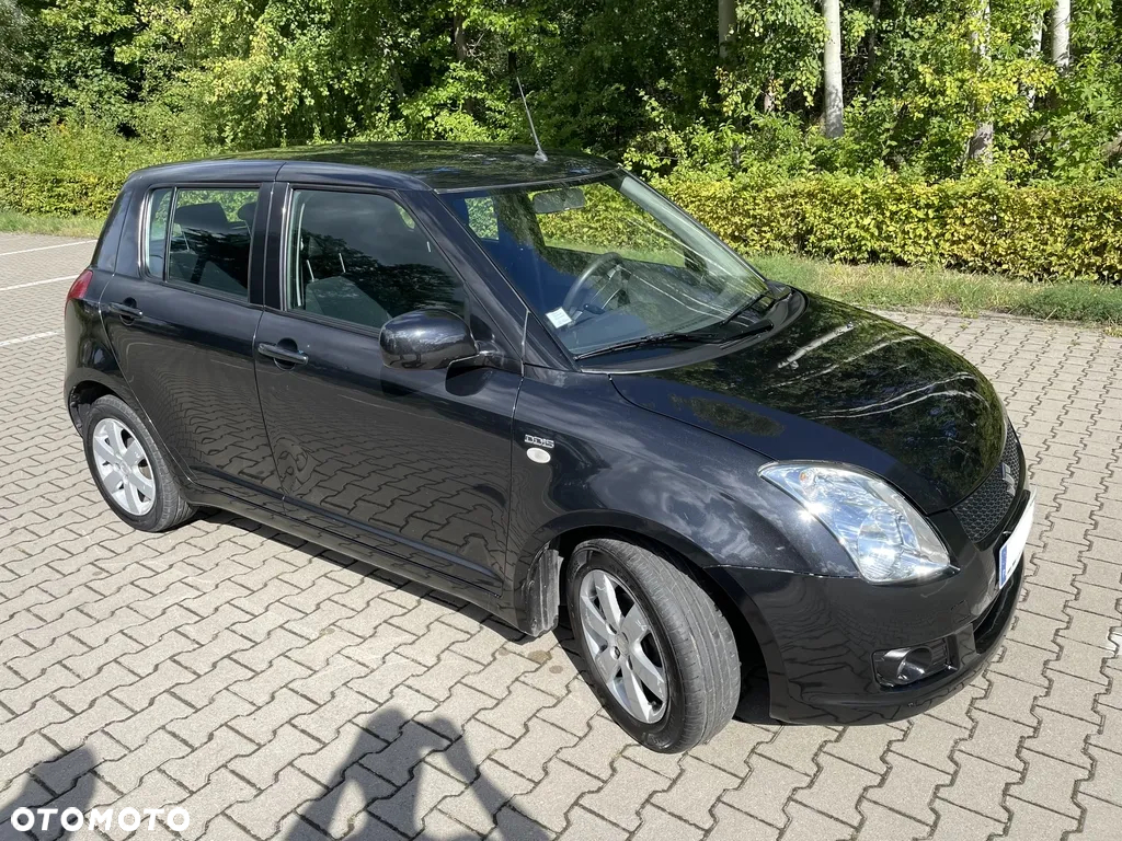 Suzuki Swift 1.3 DDiS 16v GLX - 2