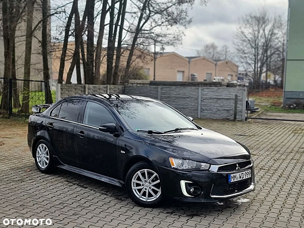 Mitsubishi Lancer - 2