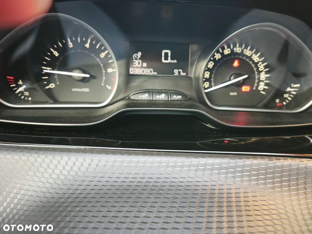 Peugeot 2008 PureTech 82 Active - 15