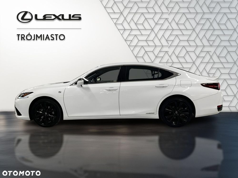 Lexus ES 300h F Sport Edition - 10