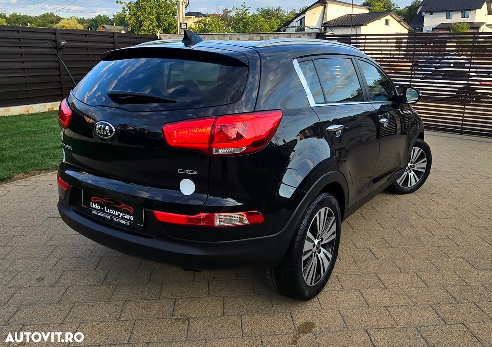 Kia Sportage 2,0 CRDI AWD Aut. Platinum - 4