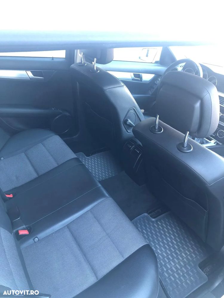 Mercedes-Benz C 200 CDI BlueEFFICIENCY - 8