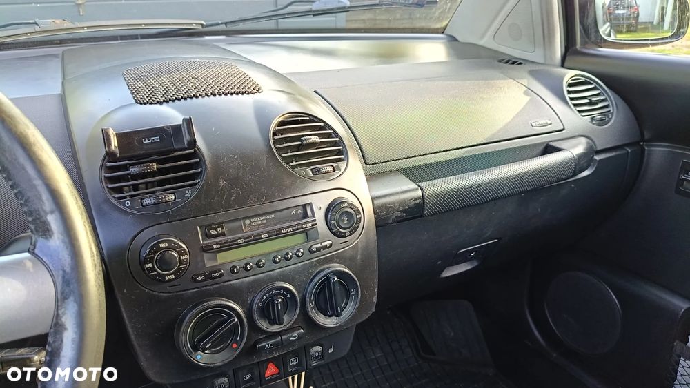 Volkswagen New Beetle 1.9 TDI - 13
