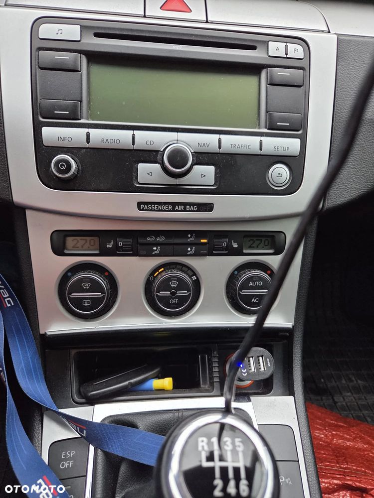 Volkswagen Passat 2.0 TDI 4Motion Highline - 6