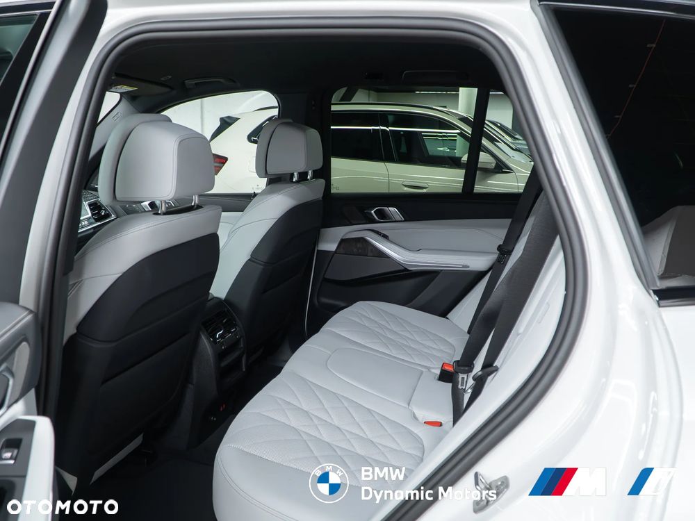 BMW X5 xDrive40i - 26
