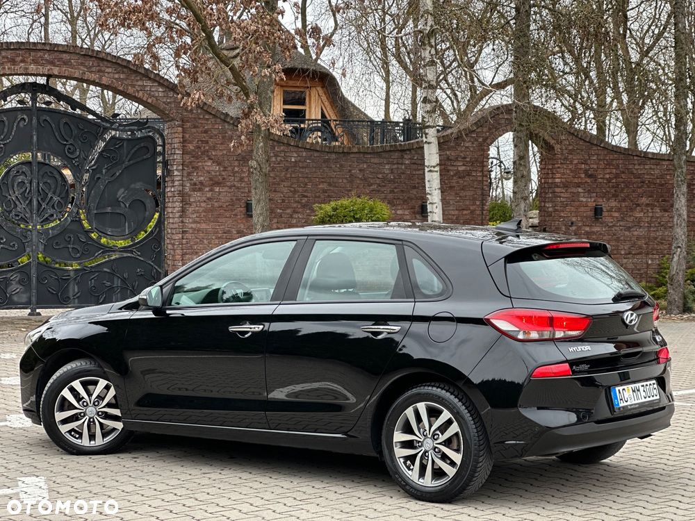 Hyundai i30 1.4 Passion Plus - 15
