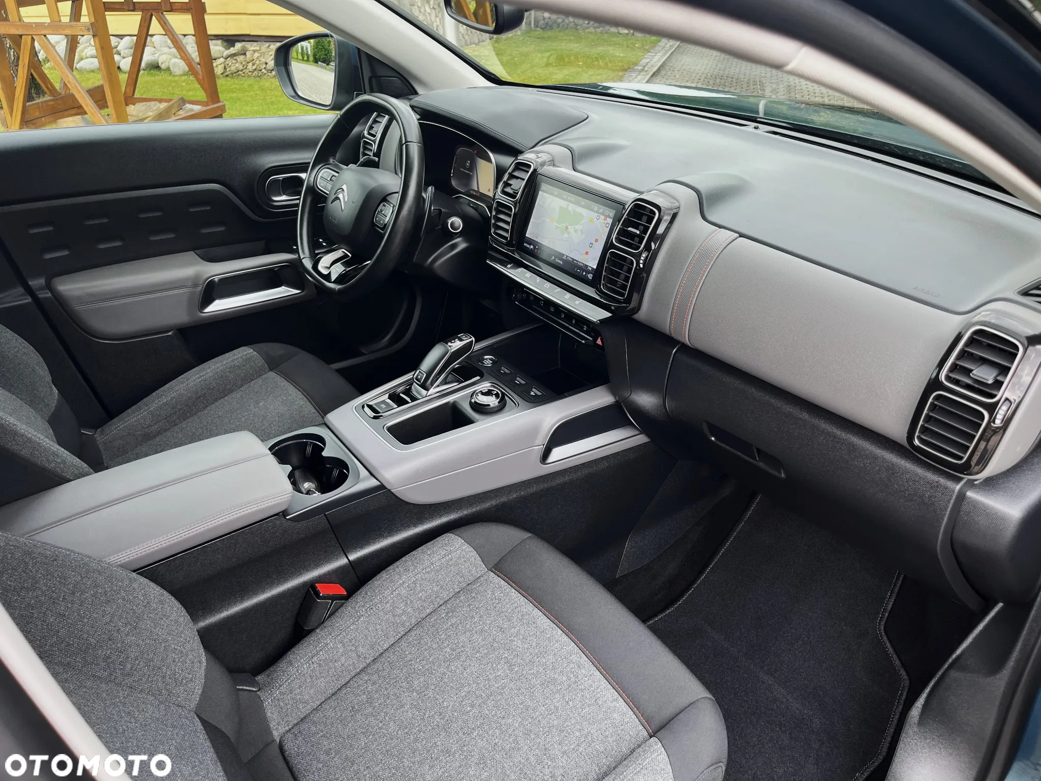 Citroën C5 Aircross 1.6 PureTech Shine EAT8 - 17