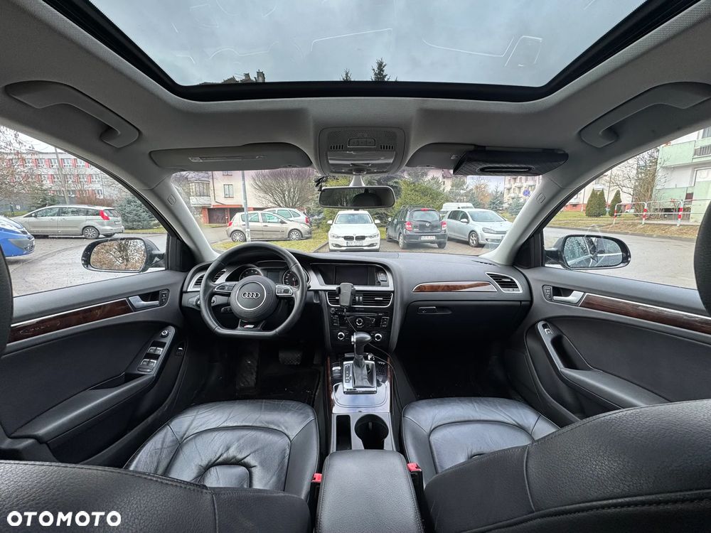 Audi A4 Limousine - 12