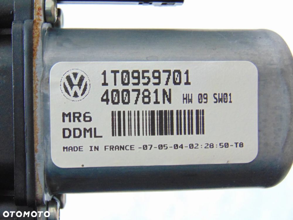 ORYGINAŁ silniczek podnośnik szyby przedni przód lewy kierowcy 1T0959701 1K0959793C VW Volkswagen Touran I Caddy III 03-10r - 5