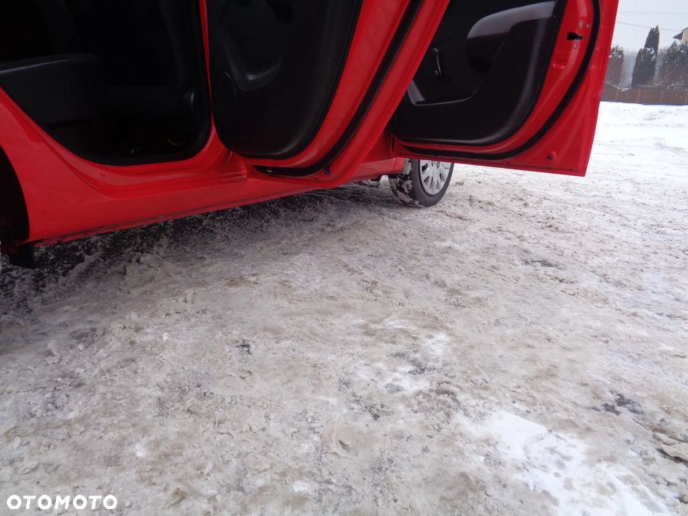 Hyundai i10 1.1 Premium - 15