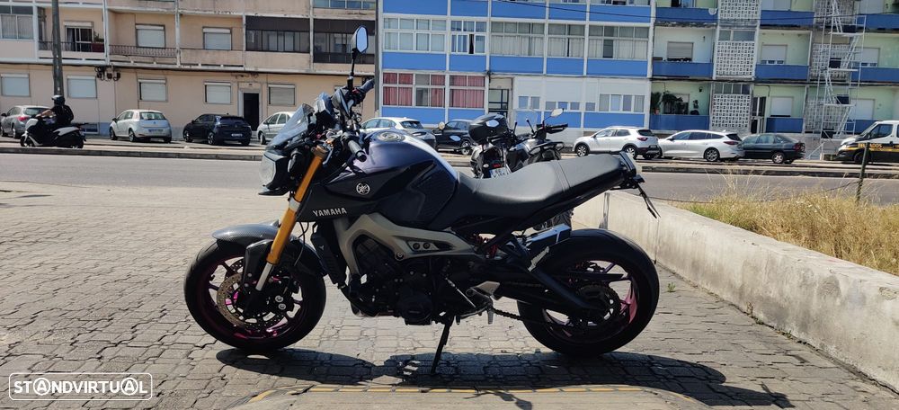 Yamaha MT-09 - 2