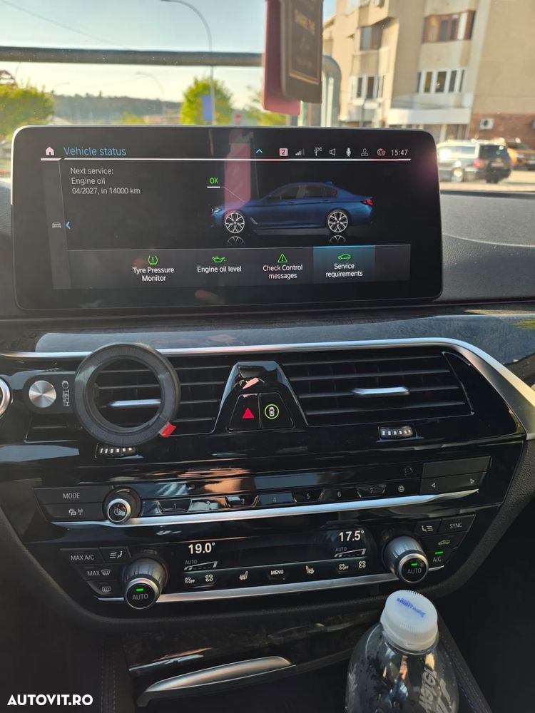 BMW Seria 5 530e Aut. M Sport Edition - 31