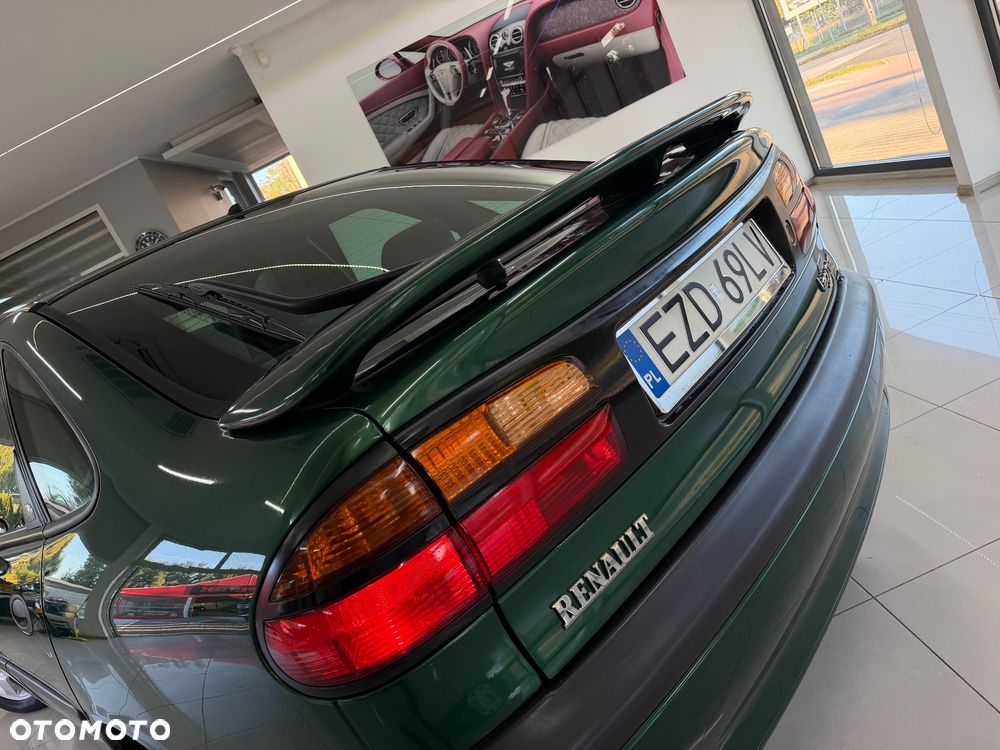 Renault Laguna 2.0 16V RXE - 29