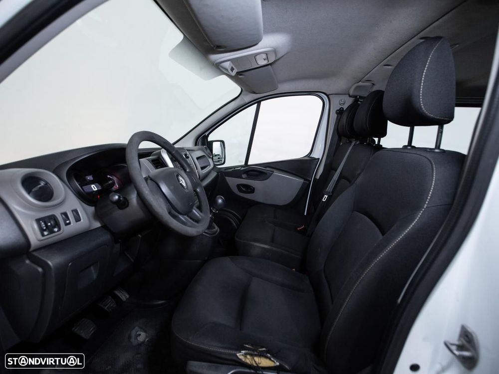 Renault Trafic 1.6 dCi L2H1 1.2T 6L c/IVA - 8
