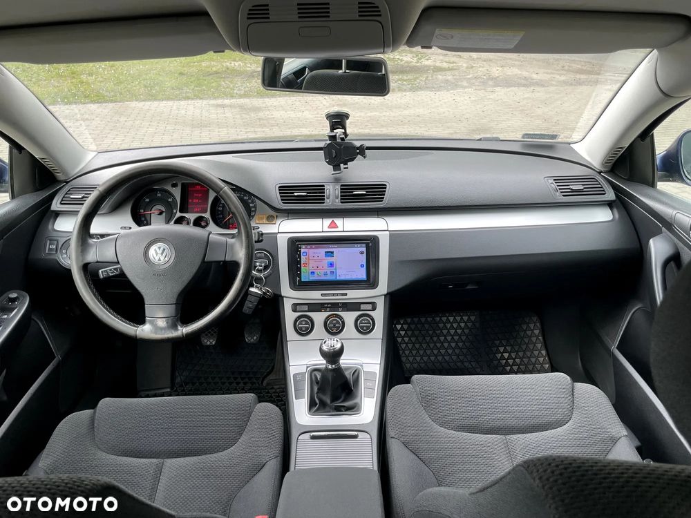 Volkswagen Passat 2.0 TDI DPF Highline - 7