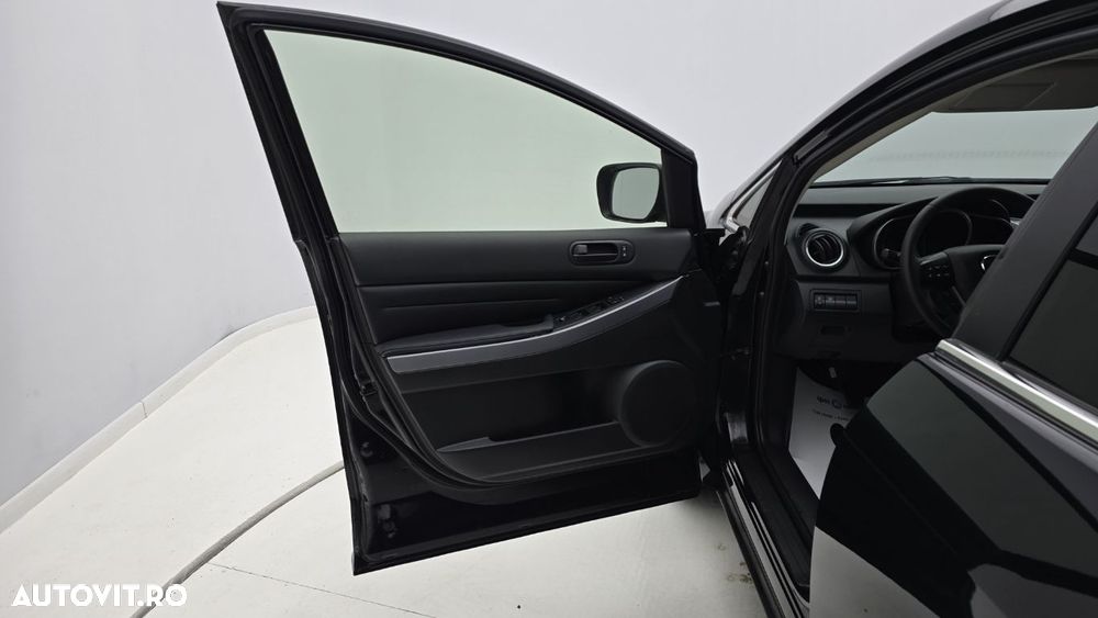 Mazda CX-7 - 10