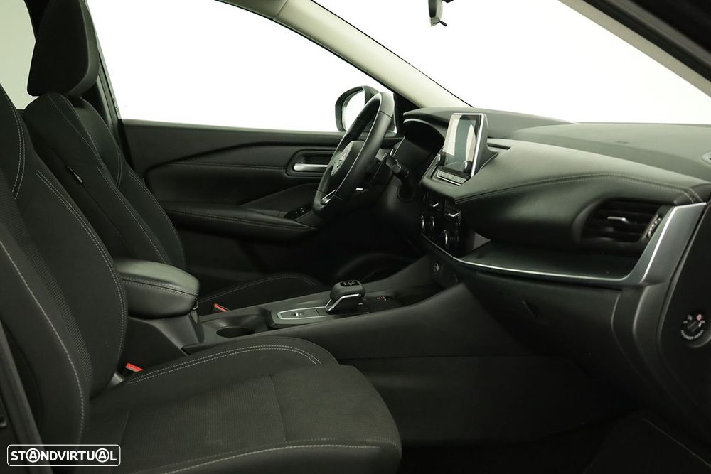 Nissan Qashqai 1.3 DIG-T Acenta Xtronic - 19