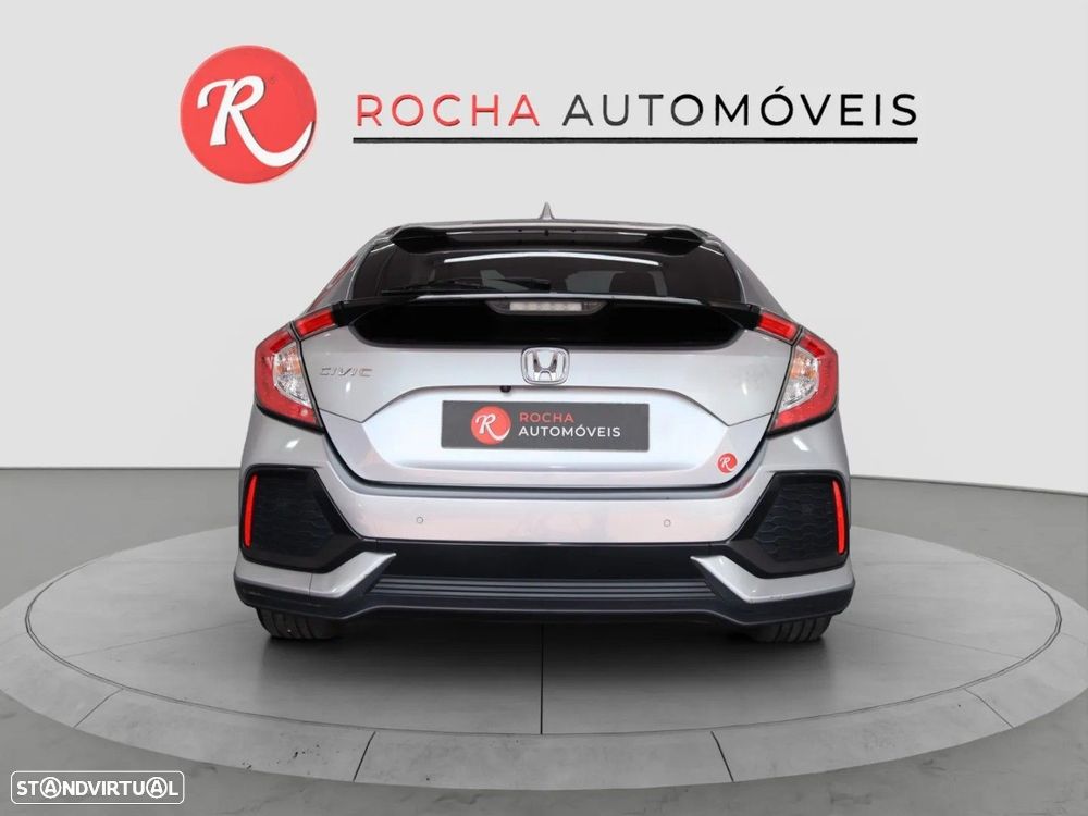 Honda Civic 1.0 i-VTEC Executive CVT - 9