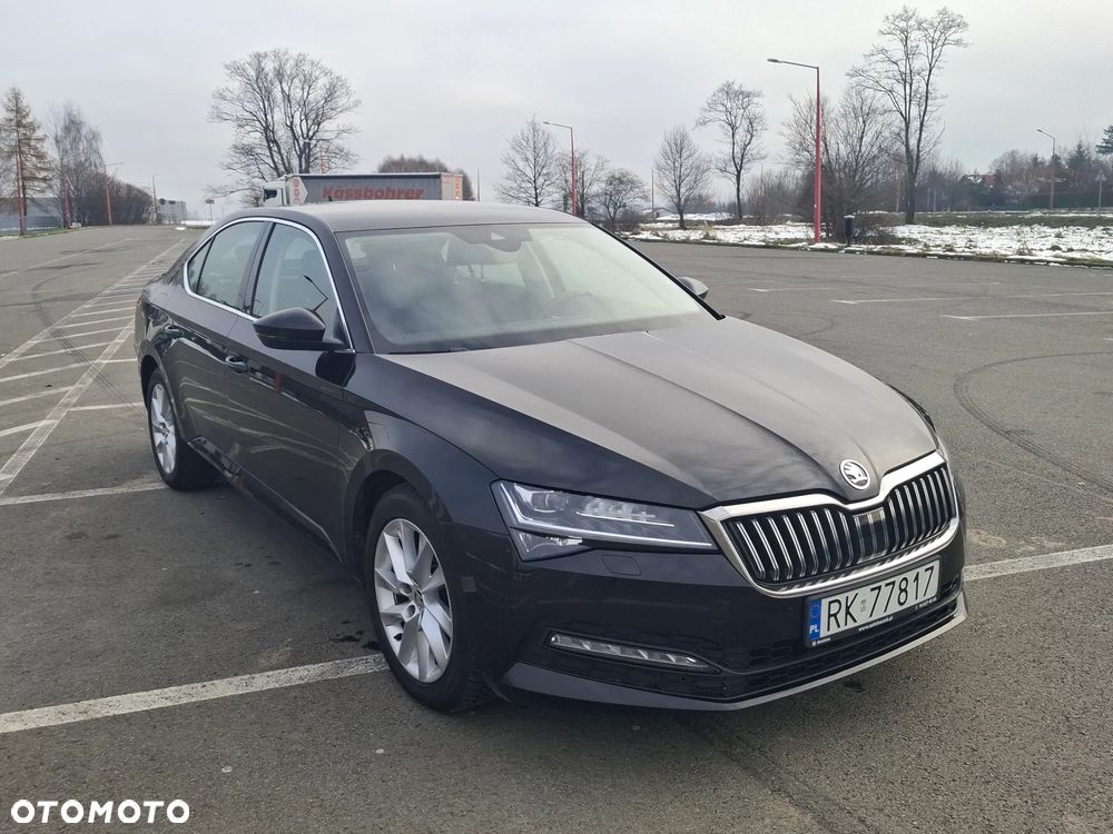 Skoda Superb 2.0 TDI SCR Ambition DSG - 16