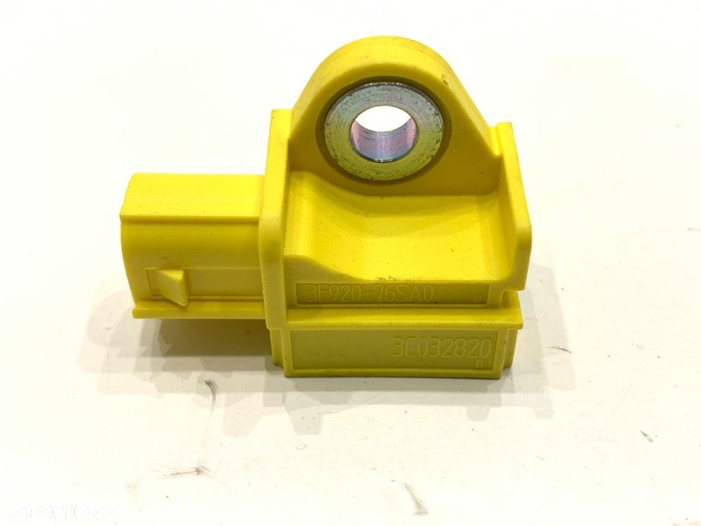 CZUJNIK UDERZENIOWY  SUZUKI SX4 S-CROSS (JY) 2013 - 2022 1.4 Hybrid (Mild Hybrid) (AKK 414) 95 kW - 1