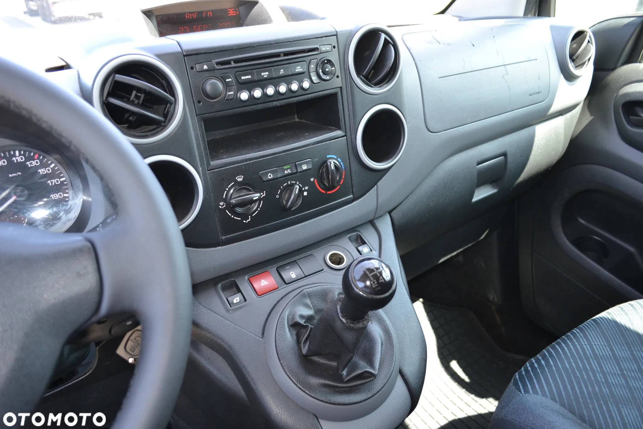 Peugeot Partner 1.6 HDi Presence - 14