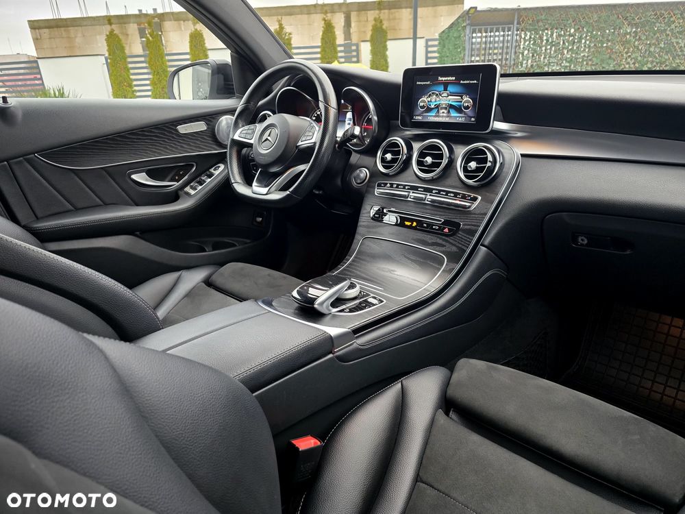 Mercedes-Benz GLC - 40