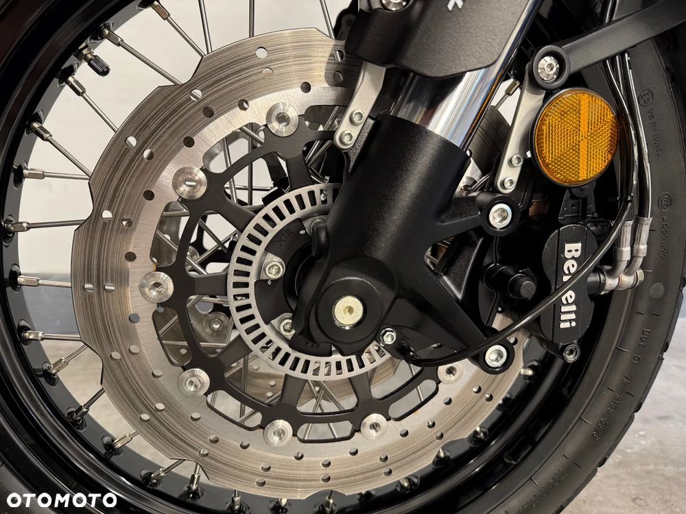 Benelli TRK 502X - 13