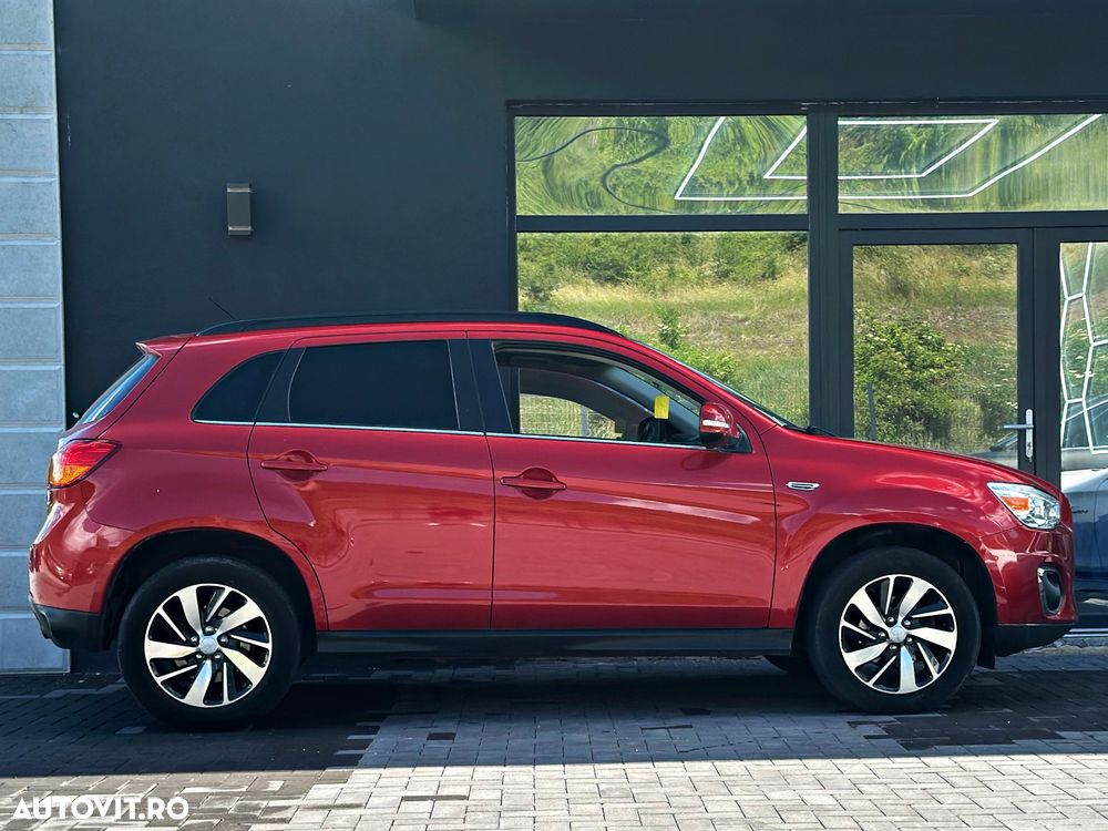 Mitsubishi ASX 1.8 DI-D 2WD Inform - 11