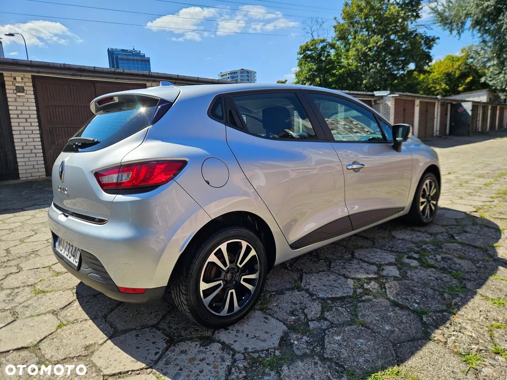 Renault Clio - 1