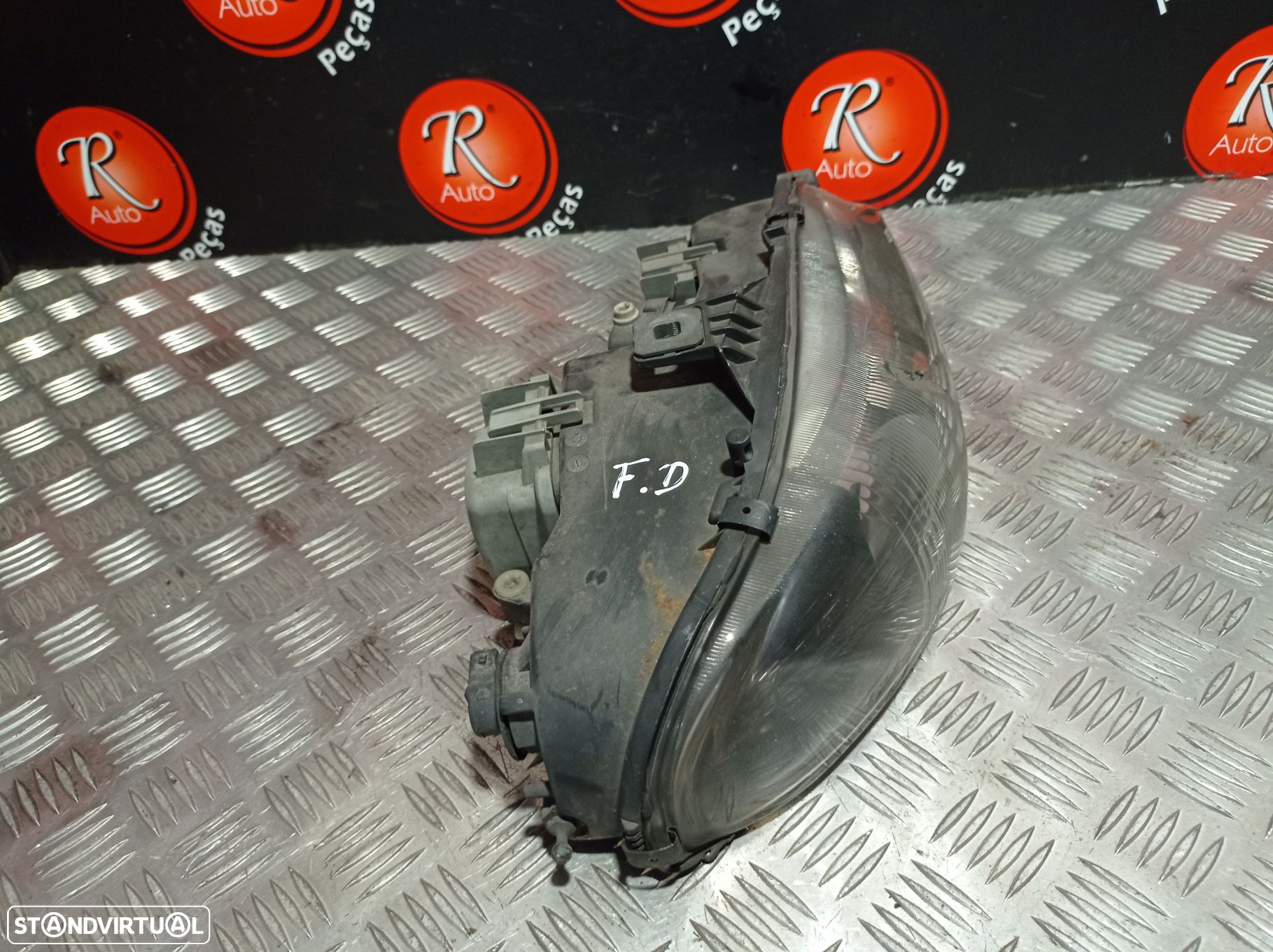 Ótica Dto Fiat Marea Weekend (185_) - 4