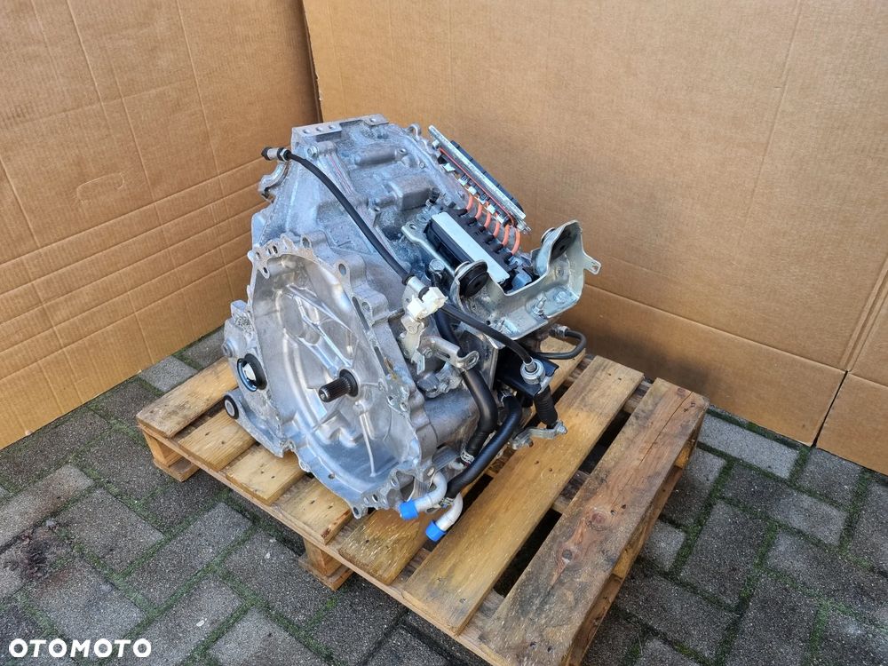 TOYOTA YARIS IV 1.5 HYBRYDA SKRZYNIA BIEGÓW 1H0120 - 2