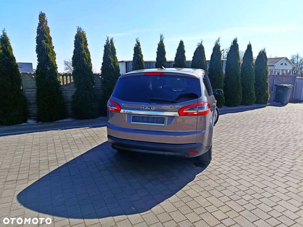 Ford S-Max 2.0 TDCi DPF Champions Edition - 19