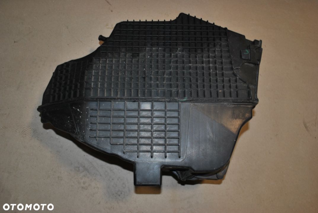 Obudowa Filtra Powietrza Dacia Logan II 1.5 DCI - 1