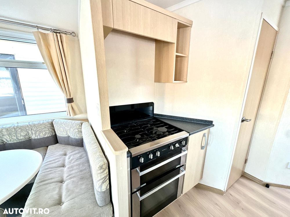 Alta Casă mobilă Swift Burgundy | Tâmplărie PVC | 9 x 3 m | 2 dormitoare și 1 baie - 5