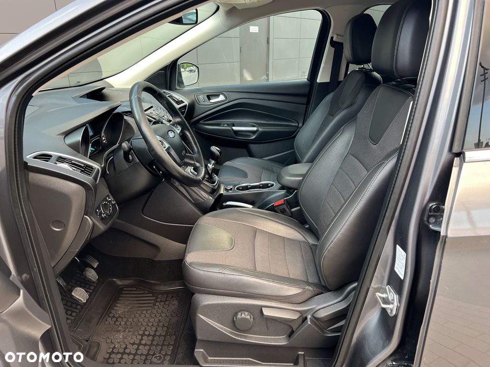 Ford Kuga 2.0 TDCi Titanium - 21