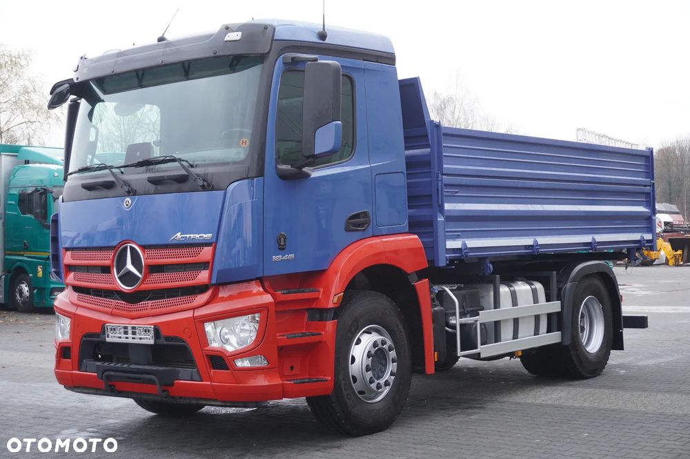 Mercedes-Benz Actros 1846 4×2 / NOWA Wywrotka 3-stronna / Ład. 10 t / Blokada mostu - 11