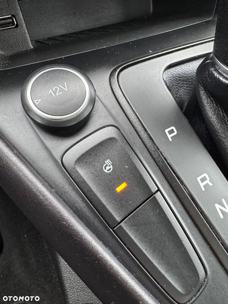 Ford Focus - 24