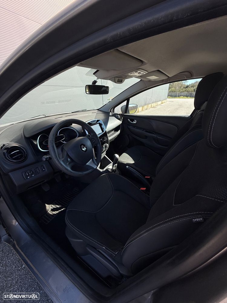 Renault Clio Sport Tourer 1.5 dCi Confort - 6