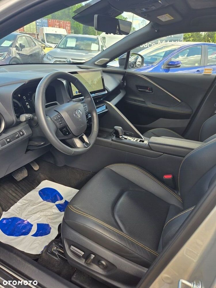 Toyota C-HR - 9