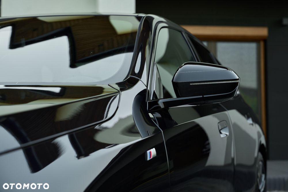 BMW Seria 5 520i mHEV M Sport sport - 5