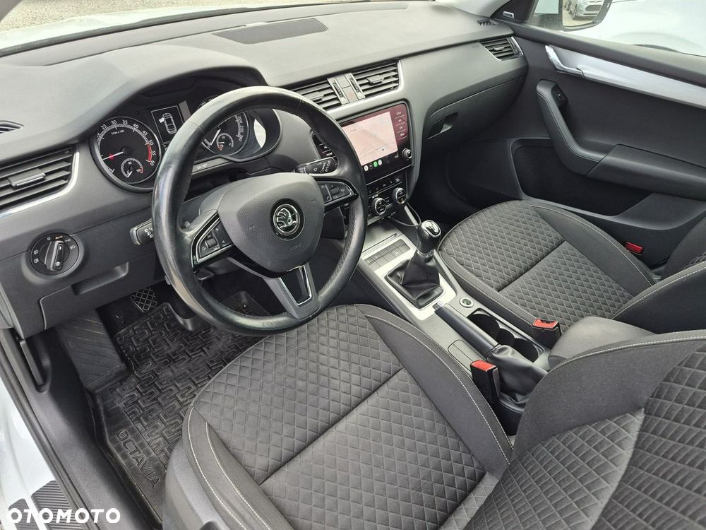 Skoda Octavia - 19