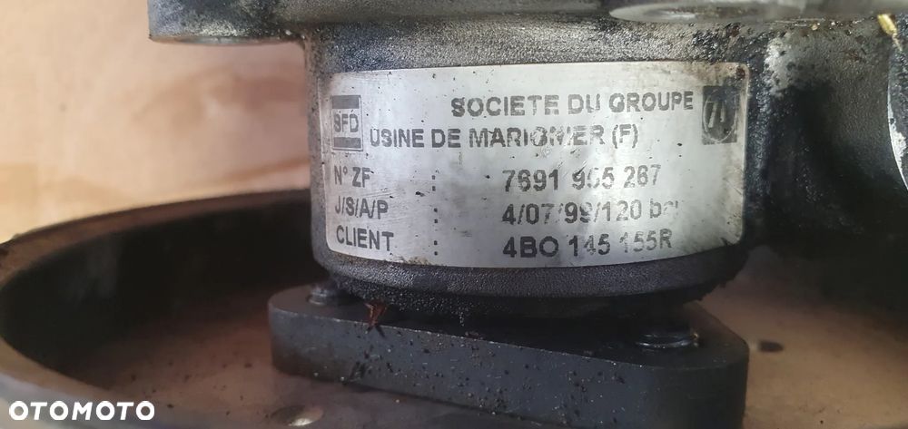 Pompa wspomagania kierownicy Audi A6 C5 4B0145155R 059145255 - 7