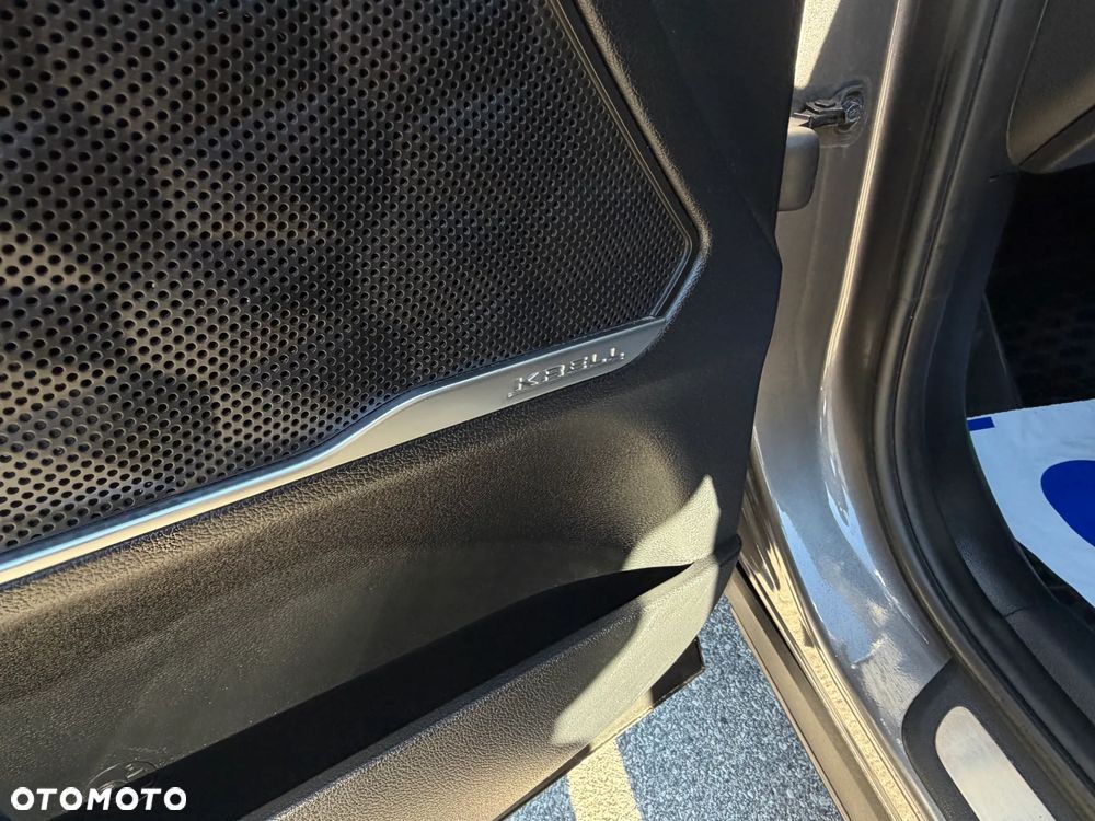 Hyundai Santa Fe 2.0 CRDi Platinum 4WD - 25