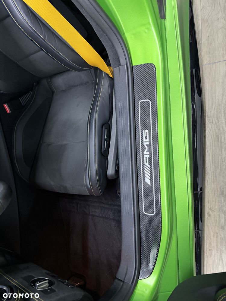 Mercedes-Benz AMG GT R Speedshift DCT 7G - 18