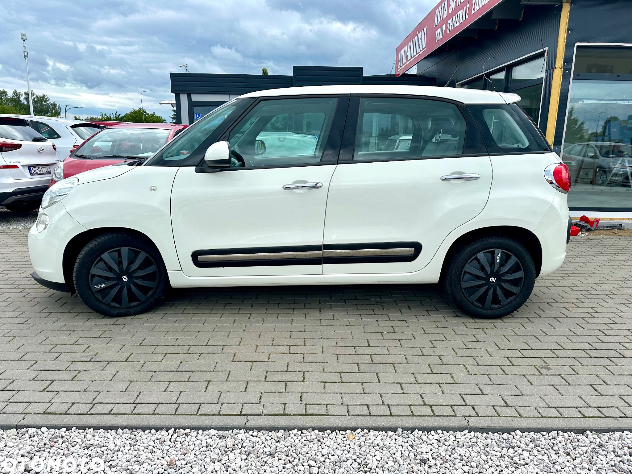 Fiat 500L 1.4 16V T-Jet Lounge - 4