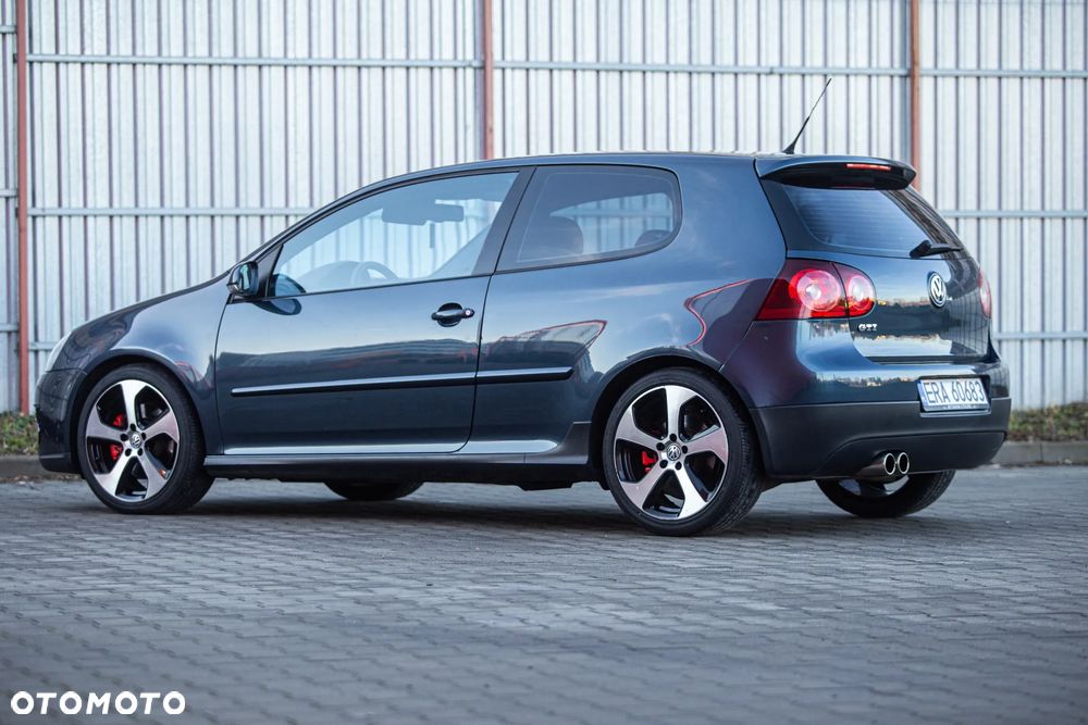 Volkswagen Golf 2.0 GTI - 14