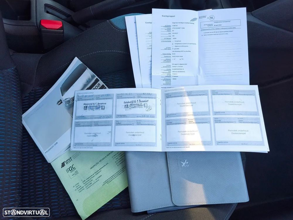 Peugeot 208 1.6 BlueHDi Allure - 16