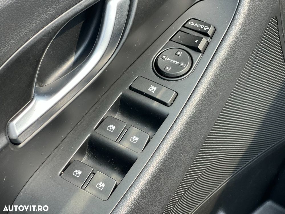 HYUNDAI i30 2021 — imagine 20